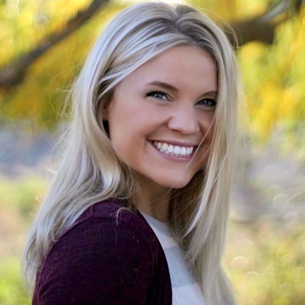 Meet your Posher, Kaitlin
